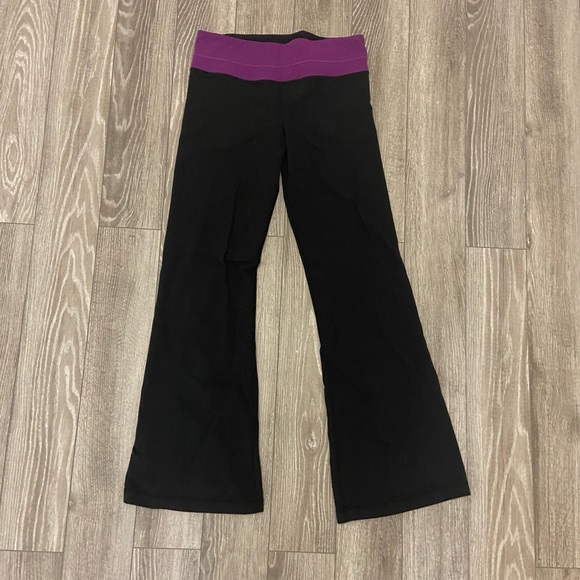 Lululemon groove pants 8 - Picture 1 of 5